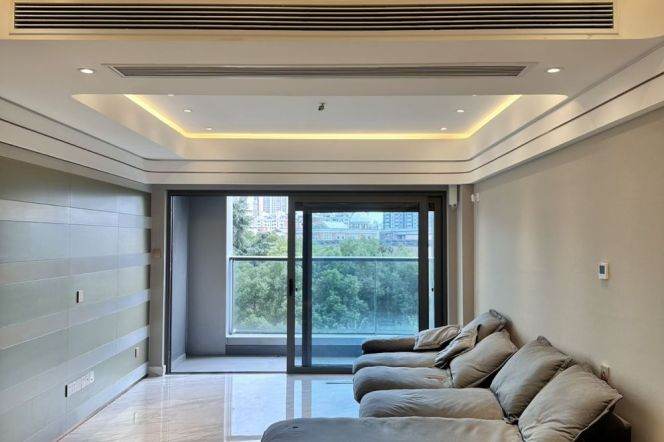 Exquisite 2+1BR Residence in Brand New Compound/Lujiazui