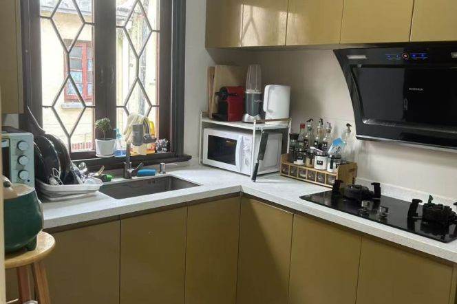 Taiyuan lane house apartment | 1 Br, 1 bath, 1 kitchen 70 sqm