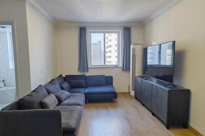 Good Price 3 br  in XuJiaHui, 3 mins walking to L1/4 shanghai indoor stadium St.