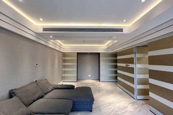 Exquisite 2+1BR Residence in Brand New Compound/Lujiazui