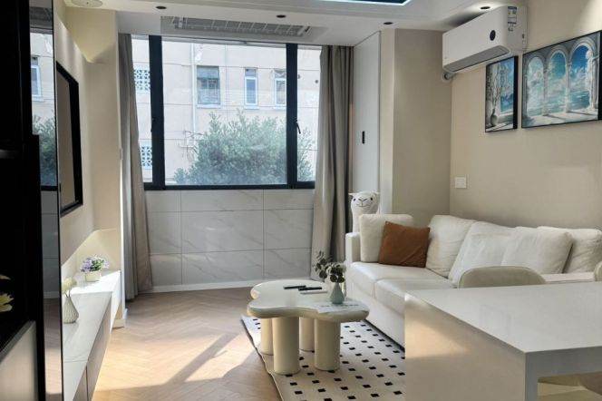 Greeny 1BR Apt near Songyuan rd & Hongqiao rd Mt L3/4/10 | 7.8K