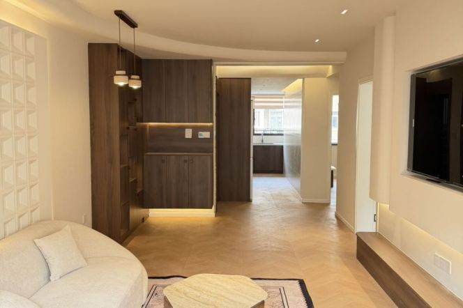 Brand new renovated 2br apt,close to SUIS,Line 15,Gubei