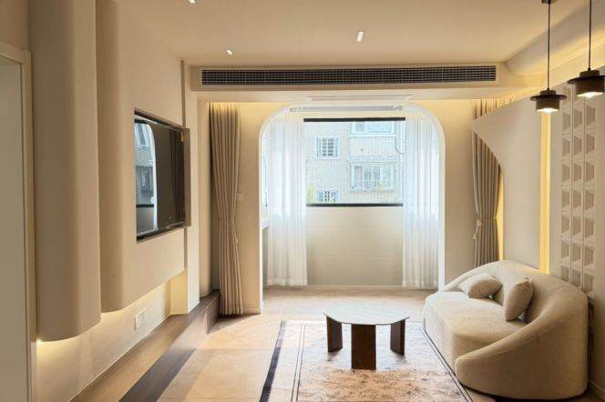 Brand new renovated 2br apt,close to SUIS,Line 15,Gubei