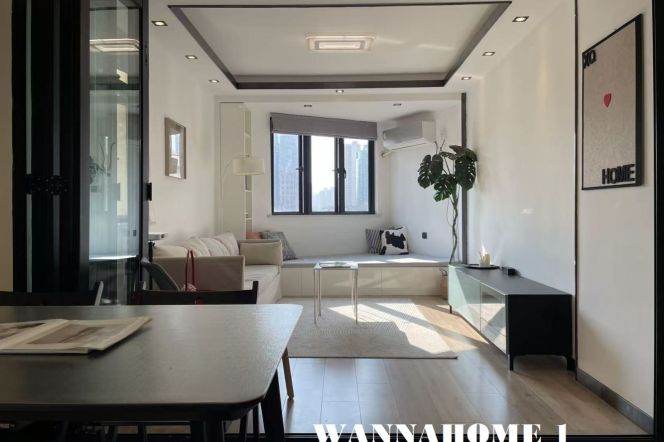 Nice View+Modern&Spacious&Really Bright 1Bdr 1Bath Apt/Elevator/West Nanjing Rd Metro