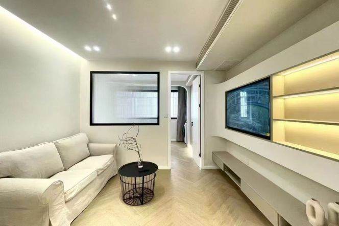 Modern 2br near Changping Rd M7