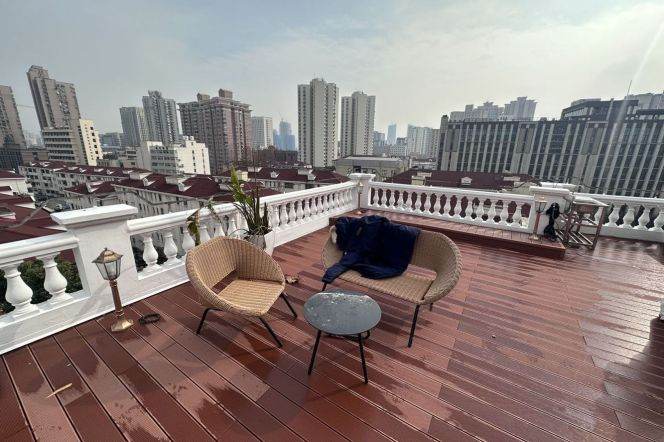 Xujihe, a large 3-bedroom apartment, with a 200-square-meter private terrace,L 1-9-11