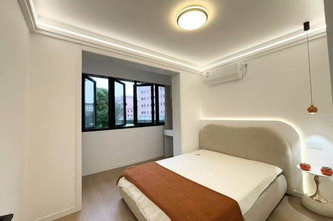 Modern 1br near Jiangsu Rd M2/11