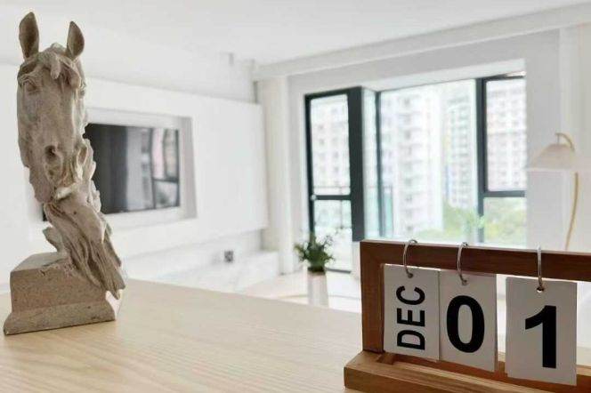 Wuning Rd Station Elevator 3Br/2Bath with Open Balcony Line13/14