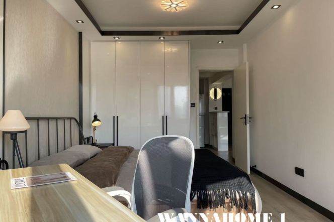Nice View+Modern&Spacious&Really Bright 1Bdr 1Bath Apt/Elevator/West Nanjing Rd Metro