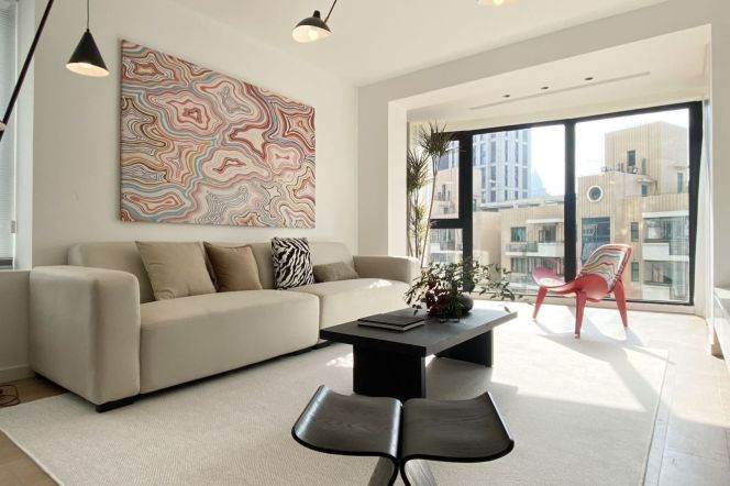 2Bdrs 1Bath Apt/Spacious&Modern /L1/12/13 Hanzhong Rd/High Rise/Greeny View