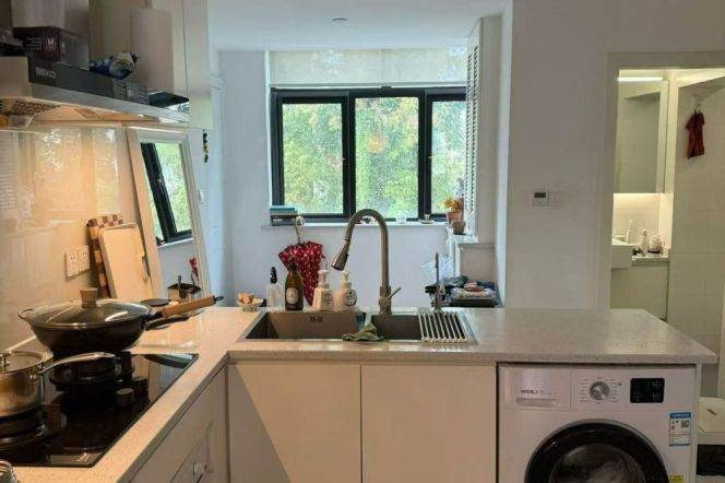 Bright 2Brs/1Lr/1Bt apt nr Jiaotong university,M10/11