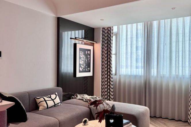 Elevator 1BR Service Apt | Short Lease | Near Jiangsu Rd Metro (Line 2/11) & Jiaotong University