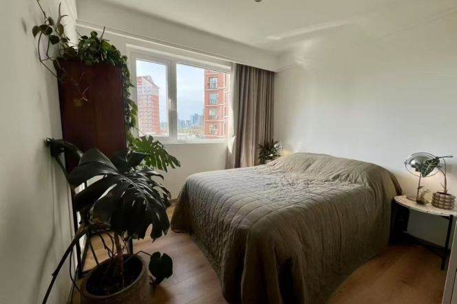 2 brs near L2/L11 jiaotong uni station+elevator+ECNU