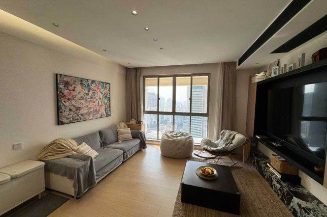 Overvalued Penthouse with large terrace bright 2Br+1/1bt@Tangqiao  panoramic river view