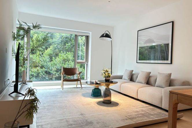 Morden 2brs with floor heating in Lujiauzi