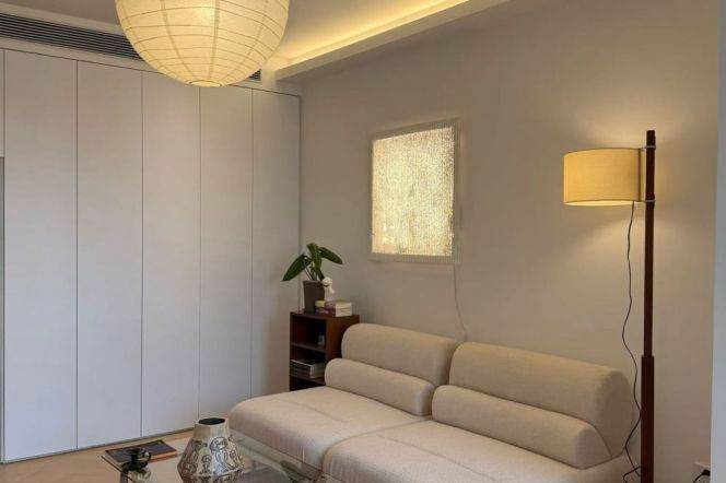 Spacious&Modern&Bright&Good Layout 1Bdr 1Bath Apt/Large Closet/ Jing'an Temple