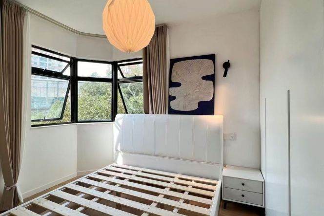 Nice 2Brm With Floor Heating Near Line 1/10/12 South Shaanxi Rd