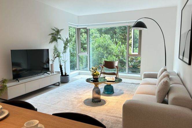 Morden 2brs with floor heating in Lujiauzi