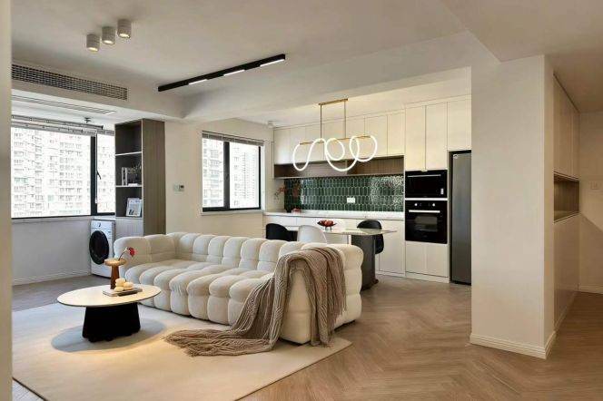 Jiaotong University Station Elevator 2Br/2Bath Line10/11