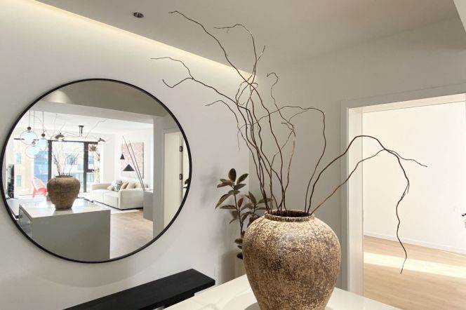 2Bdrs 1Bath Apt/Spacious&Modern /L1/12/13 Hanzhong Rd/High Rise/Greeny View