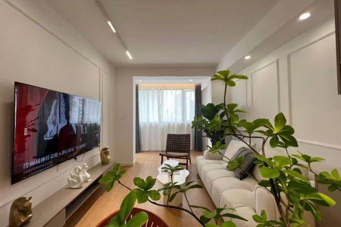 Brand new 1BR apt,Nr Wu Ding Rd station L14