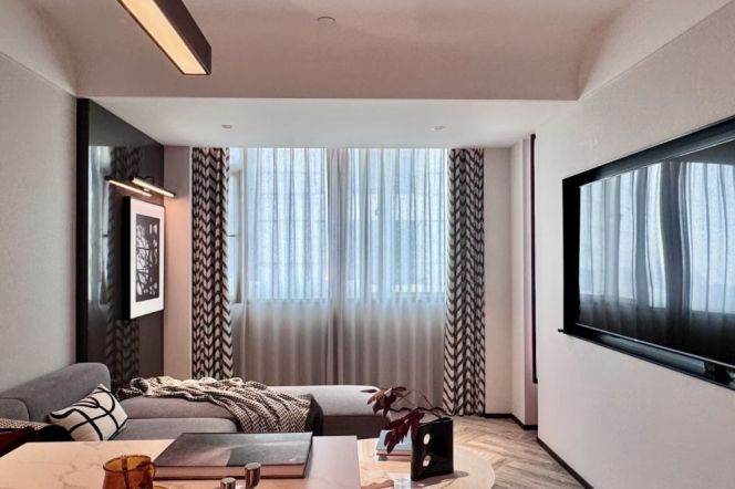 Elevator 1BR Service Apt | Short Lease | Near Jiangsu Rd Metro (Line 2/11) & Jiaotong University