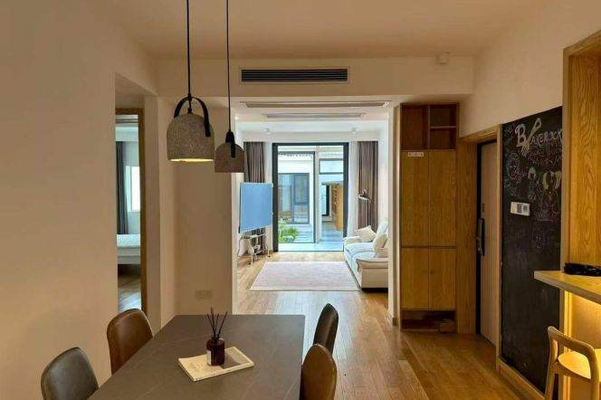 Spacious and bright 3Br/2bt@SH library with private garden central ac floor heating