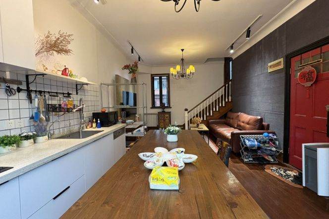 Well decorated 2Br+1office Lane House w. Heating &Terrace