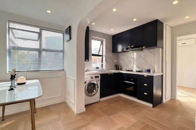 2Bdrs 1Bath Apt/Modern&Spacious/Grand Plaza/IAPM/Line 1/10/12 South Shaanxi Rd/lift