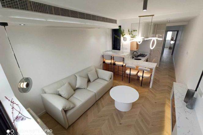 Bright 2Brm With A Big Terrace Near Line 2/11 Jiangsu Rd