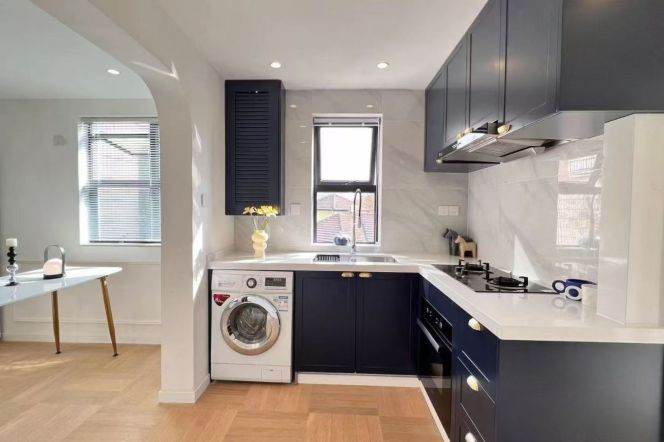 Nice 2br/1bt Apt in Grand Plaza