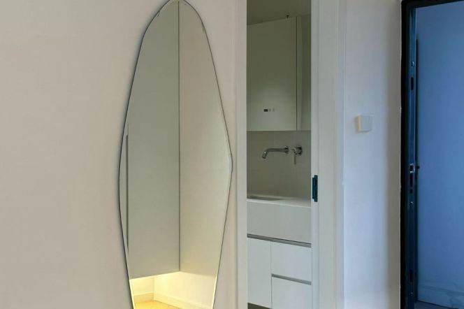 Spacious&Modern&Bright&Good Layout 1Bdr 1Bath Apt/Large Closet/ Jing'an Temple