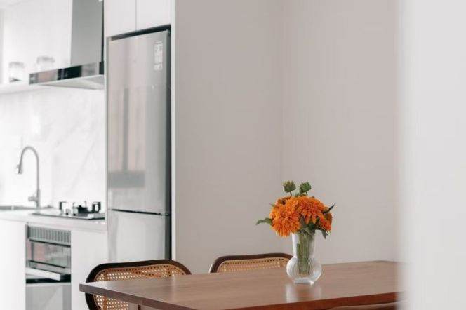 3 Brs, 1 Bath with Open Balcpny, Floor Heating @ Longde rd station L11&13