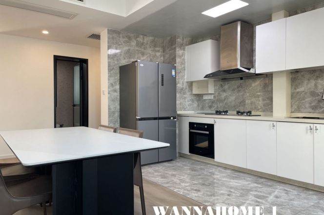 Large Balcony+Modern&Really Bright&Spacious 3Bdrs 2Baths Apt+Xu Jia Hui CBD+Top Compound