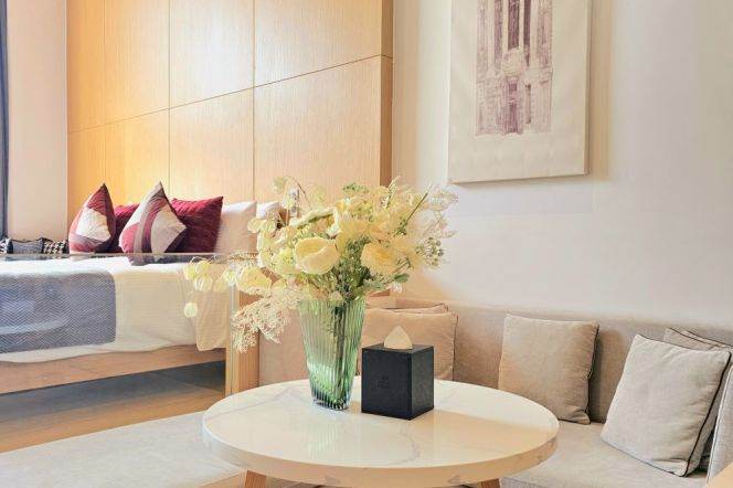 1 Br Loft service apt in Hongkou District Near North Sichuan Rd(Line 10)