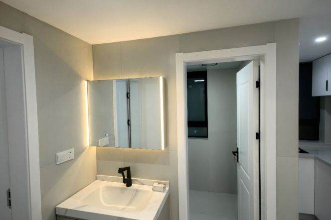 Elevator 2Brs/1Lr/1Bt apt nr Jiangsu rd,M2/11