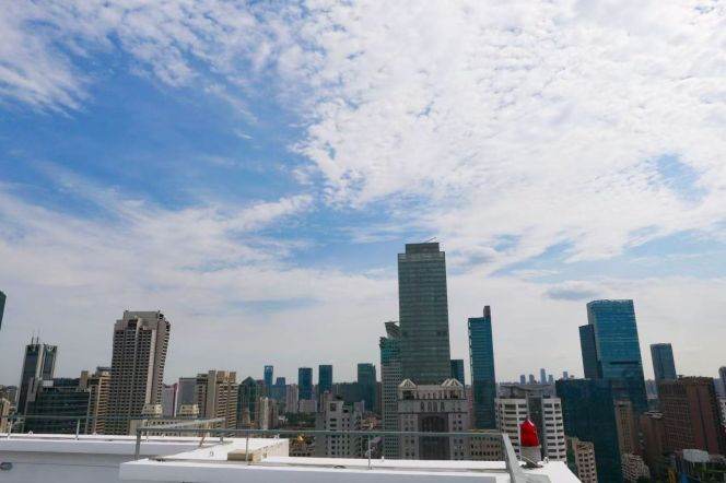 3Brs, 3 Baths with Terrace, 237 sqm, Gym&swimming pool @ Changping rd L7