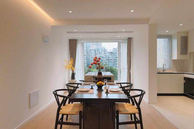 170sqm 3Beds 2Bts Nice Compound@Zhongshan Park
