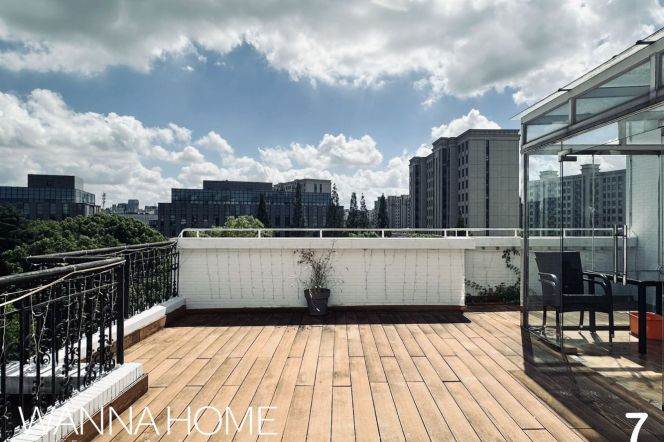 Super Price/Minhang Gubei/Stairs/Penthouse/Duplex/Huge Terrace/Sunny Room/Large Storages/Cozy5br3bt