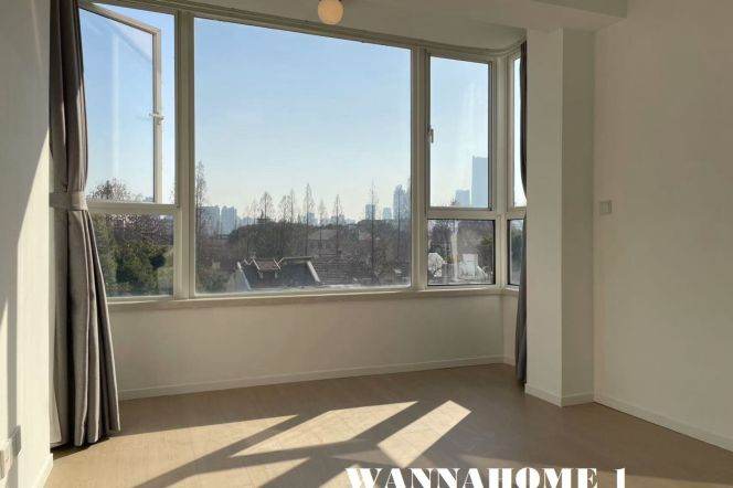 Spacious&Modern 2Bdrs 1Bath Apt/Hua Shan Rd/An Fu Rd/Nice View+L1/7 Changshu Rd