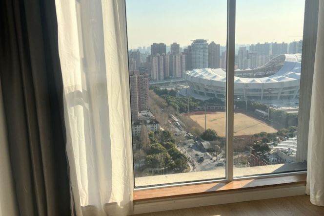 2+1 Rooms, 2 Baths, 150 sqm, Floor Heating/Central ac @ Shanghai stadium L4