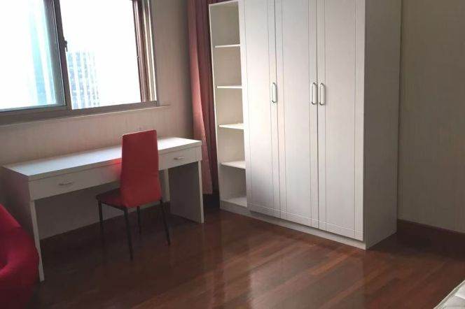 Center / bright /private bathroom Zhongshan park 2/3/4 Jiang su line 2/11