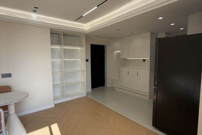 beixinjing elevator 1BR/big living room@L2