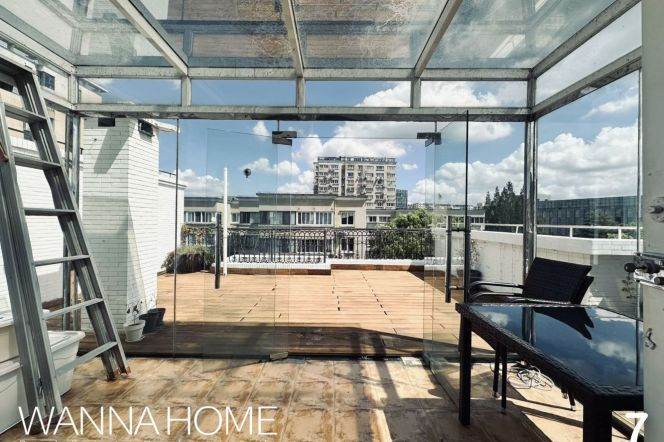 Super Price/Minhang Gubei/Stairs/Penthouse/Duplex/Huge Terrace/Sunny Room/Large Storages/Cozy5br3bt