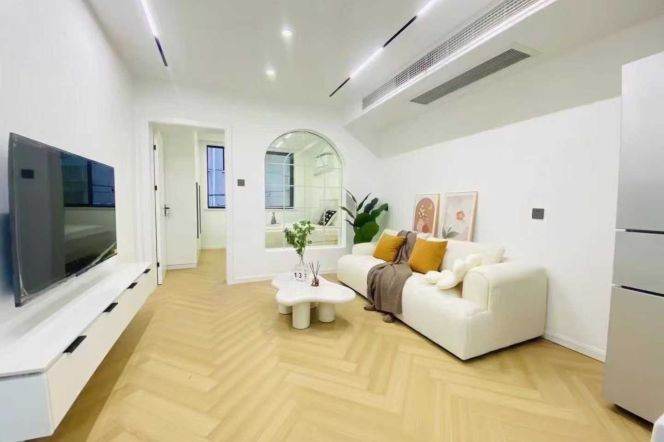 zhongshan park 1BR/living room@L2/3/4