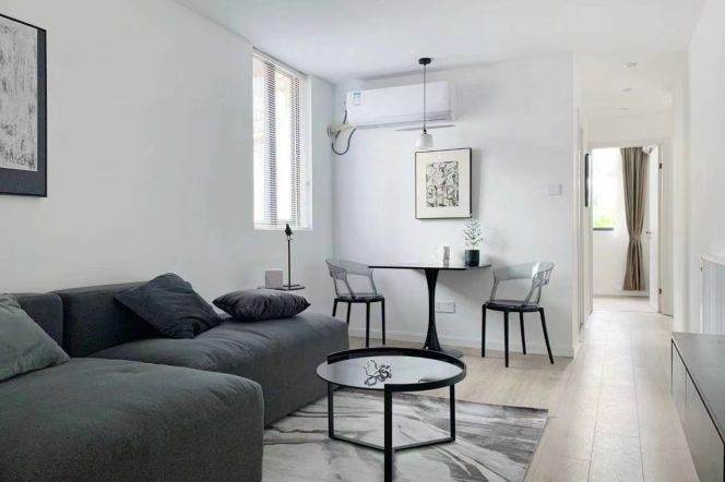 zhongshan park 2BR/living room@L2/3/4