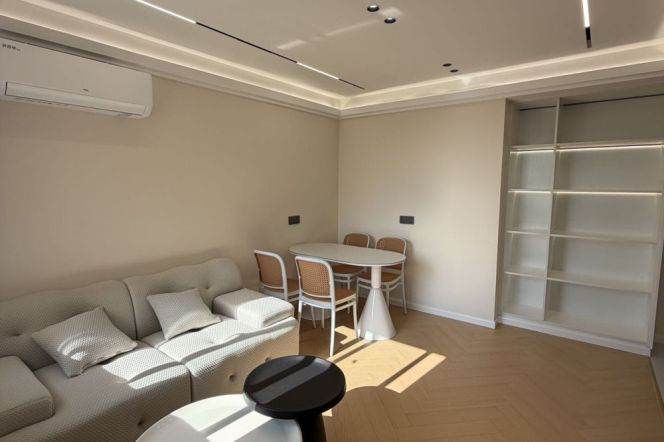 beixinjing elevator 1BR/big living room@L2