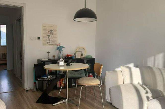 Modern 2Brs/1Lr/1Bt apt nr Shanghai indoor stadium,M1/4