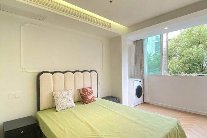 Modern 1Br/1Lr/1Bt apt nr Jiangsu rd,M2/11