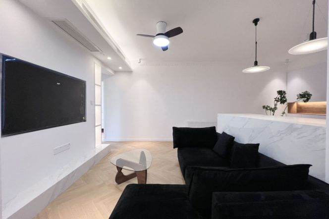 15.5k 2Br with wall heating Nr West Nanjing Rd.line2/12/13